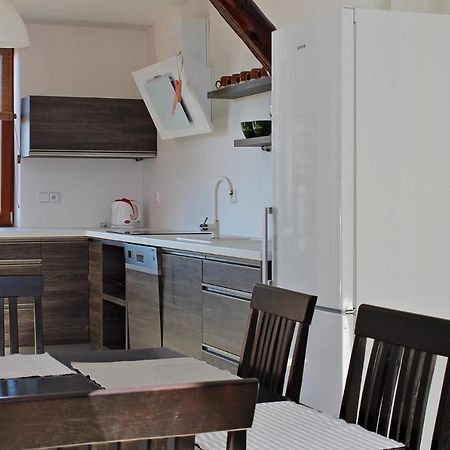 Attic With Parking, Near The Center Of Cb - 110M2 Διαμέρισμα Τσέσκε Μπουντεγιόβιτσε Εξωτερικό φωτογραφία